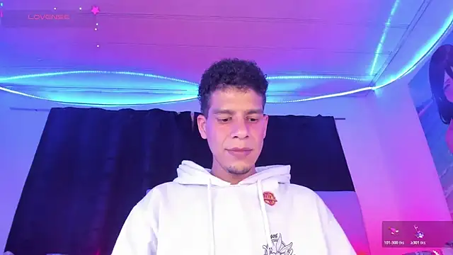 Ethan_Boyy Webcam Show