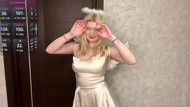 Онлайн чат XXX ShontaWasilko