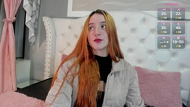 Cristinawhiteのウェブカメラショー