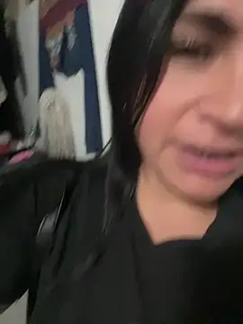 Chatroom XXX en direct de sophie-honey