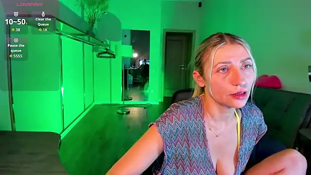 Chatroom XXX en direct de ZoeGrant