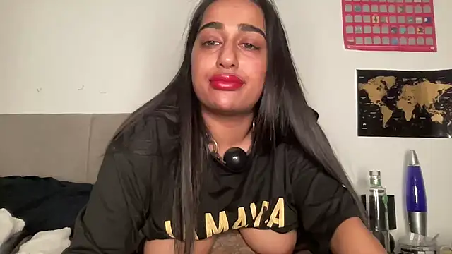 Chatroom XXX en direct de dixmondsz