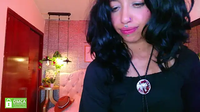 REDHOTTER_n Live XXX chat