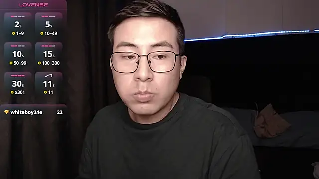 andrewmhilton_ Live XXX-Chat