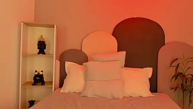 TaraCarson: онлайн-секс-чат