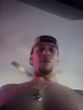 Twin2222 即時 XXX 聊天