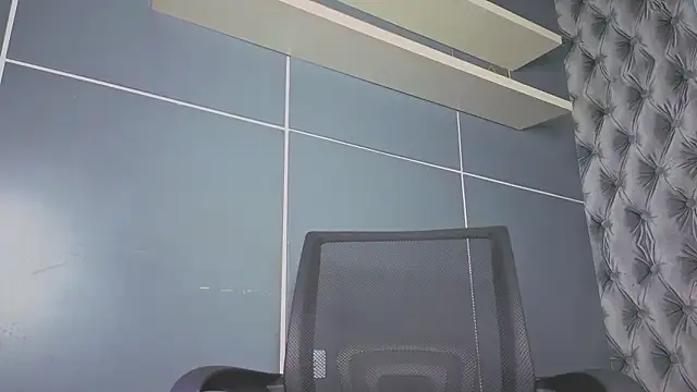 Hilary-banks 现场XXX聊天