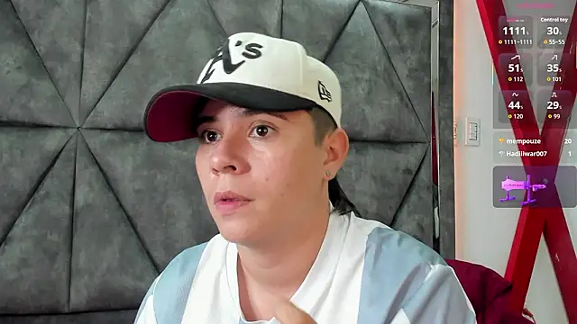 Chatroom XXX en direct de AbbySmiitth_