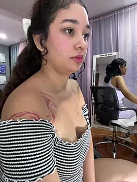 دردشة lana_rousse01 الجنسية المباشرة