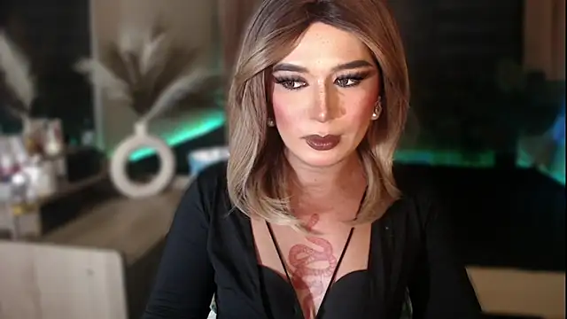 mslilly_croft – webcam-show