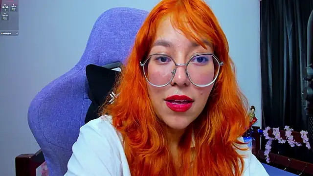 _Moon_Johnson Adlı Modelin Canlı XXX Sohbeti