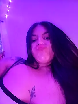 lucelly__ 现场XXX聊天