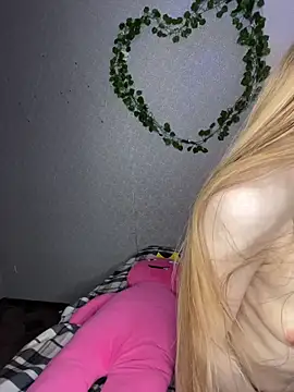 LillianHurd Adlı Modelin Web Kamerası Şovu