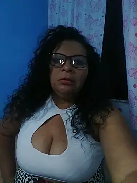 Chatroom XXX en direct de Amarantha25