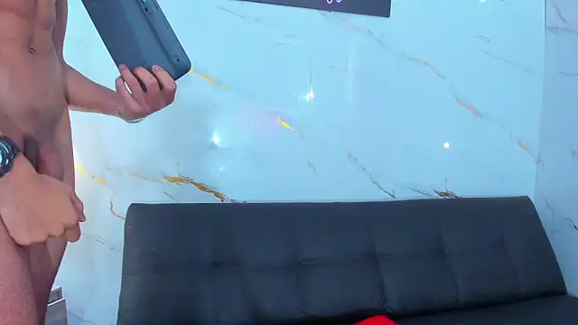 Little_nicoll 现场XXX聊天