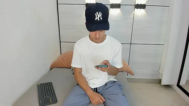 stephane_rouss – Naživo XXX chat