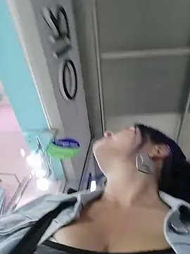 sophie_banger Obrolan Langsung XXX