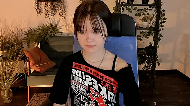 Chat +18 de Elainebeness ao vivo