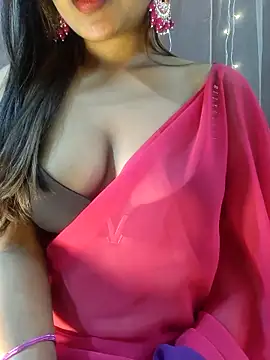 Pokazy przed kamerką – skylarmaexo_love