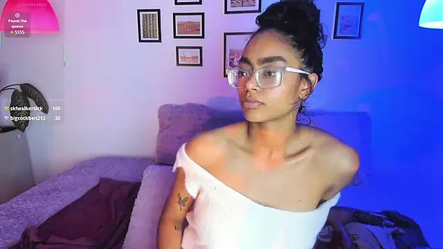 Czat XXX na żywo – Alice_simmons