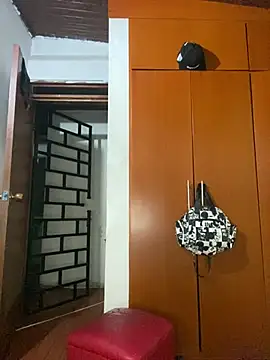 Show de MonicaSex_ na webcam