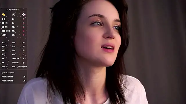 Chat +18 de EffieHenri ao vivo