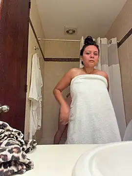 XXX chat uživo modela JonJ0