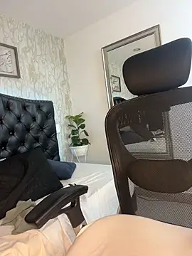 دردشة Lander_Cruz الجنسية المباشرة