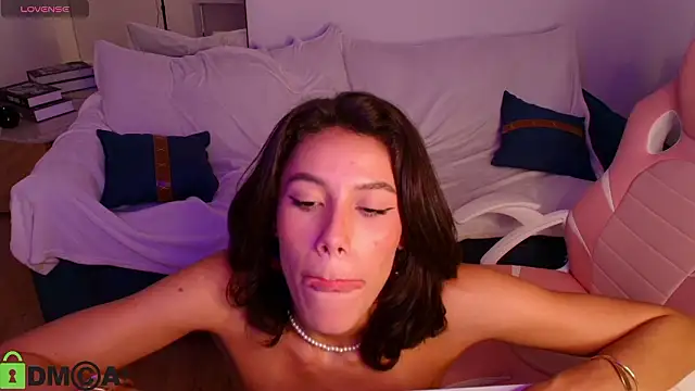 Chatroom XXX en direct de Carol_Daniel