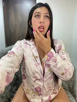 MiaJones21のウェブカメラショー