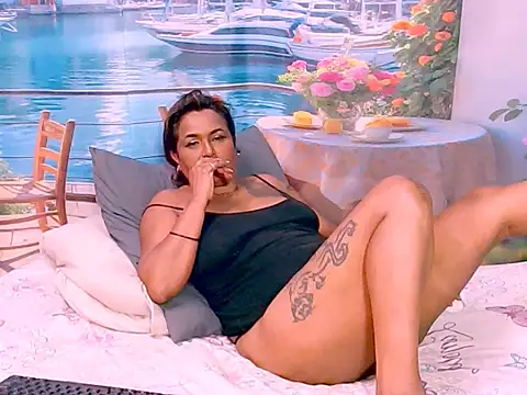 Chat +18 de indiansparkle ao vivo