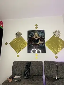 Chatroom XXX en direct de SaharQamar