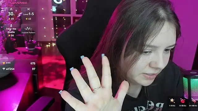 Вебкам-шоу XNirvanaX