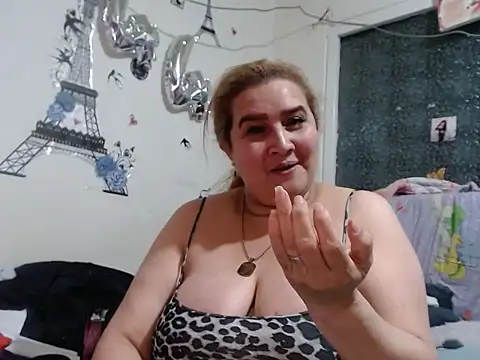 Perla1981-- Obrolan Langsung XXX