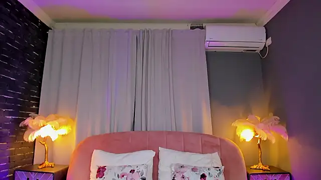 Živý XXX chat AmedeeaBanks