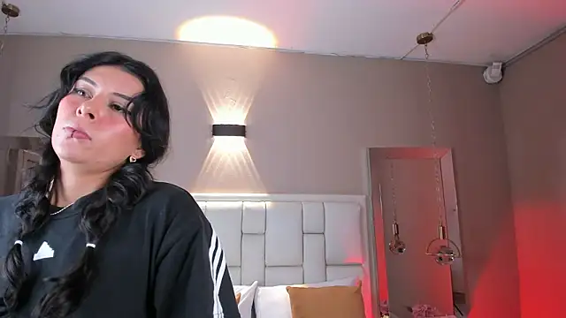 JessyEvans 即時 XXX 聊天