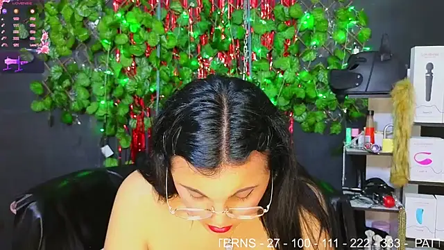 Онлайн чат XXX Sweett_Mollyy