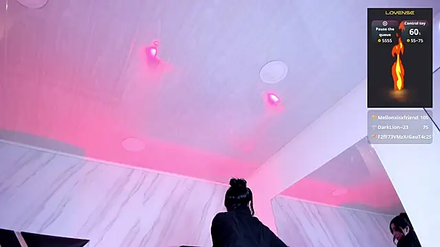 Онлайн чат XXX Carolina_Arias