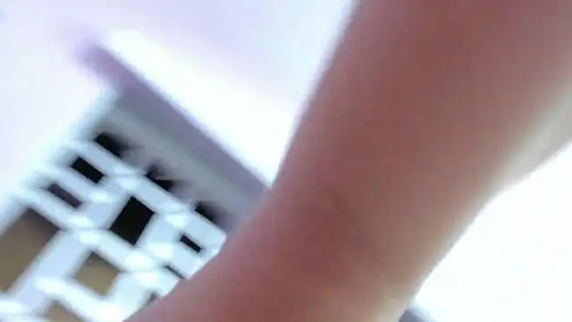 Dalia_20: онлайн-секс-чат