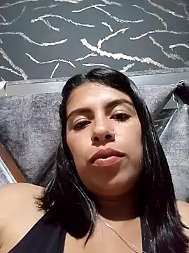 Chatroom XXX en direct de Nathaly_12