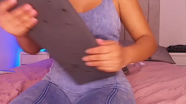 دردشة ellisrossi الجنسية المباشرة