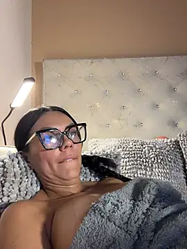 Онлайн чат XXX SofhiaTaylor