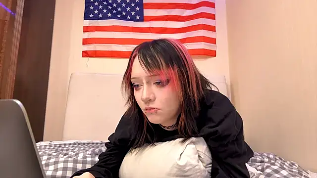 Онлайн чат XXX Shine_Luna