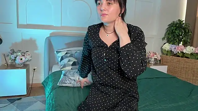 _SilkyShadow_: απευθείας συνομιλία ΧΧΧ