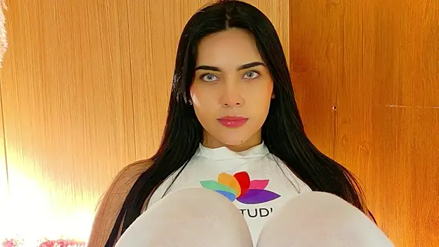 Онлайн чат XXX Aliison1_