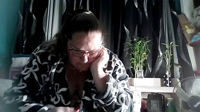 Chat XXX en directo de SexyNikki6969