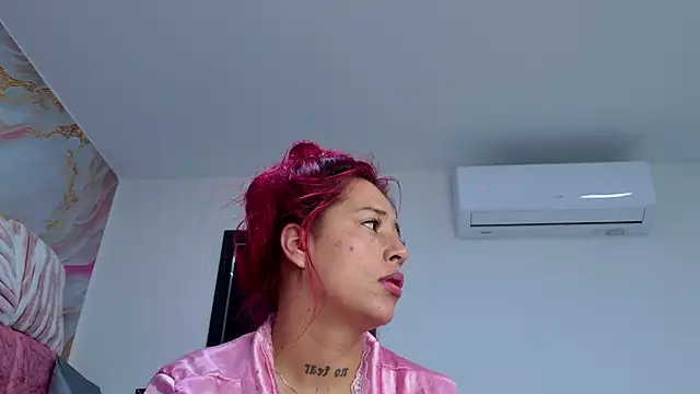 celeste_sea élő XXX-chatje