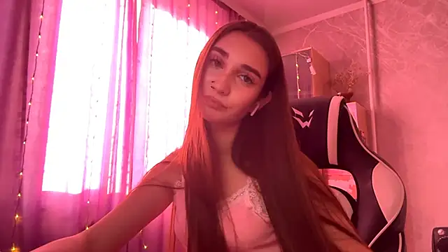 Онлайн чат XXX HollyPaw