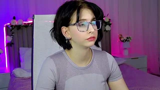 Chatroom XXX en direct de ElenaSomerhalder