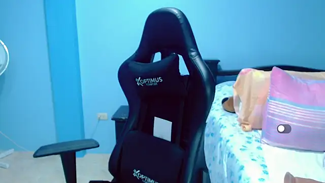 Czat XXX na żywo – Lily_Benet1